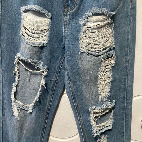NASTY GAL SCHOOL GIRL DISTRESSED JEANS SIZE 26 - Picture 2 of 6